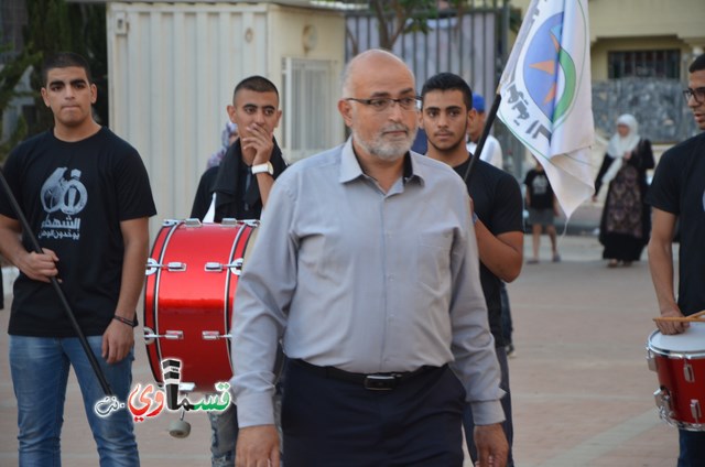 فيديو : الثانوية الجديدة تُبدع في اخراج تحفة فنية للفنان القسماوي عبد التمام ..ايها السادة .. هكذا يُحترم من اعطى للذكرى ..  